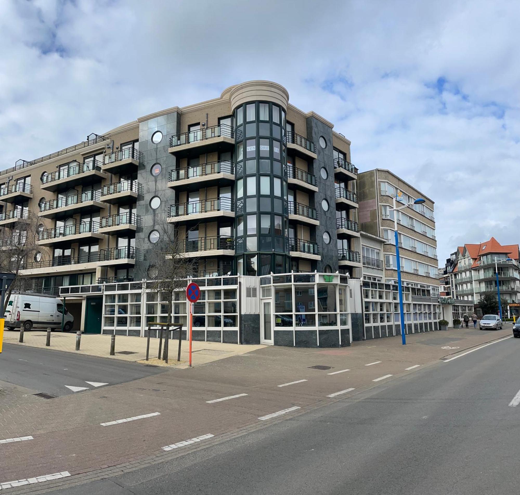 Appt Pablo Met Prive-Garage, Vlakbij Zee, In Koksijde-Bad Apartment Exterior foto